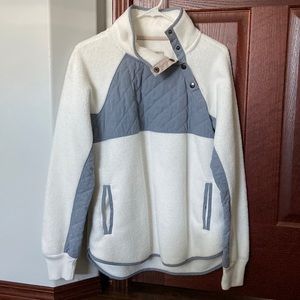 Small Abercrombie & Fitch Sweater- Never Worn